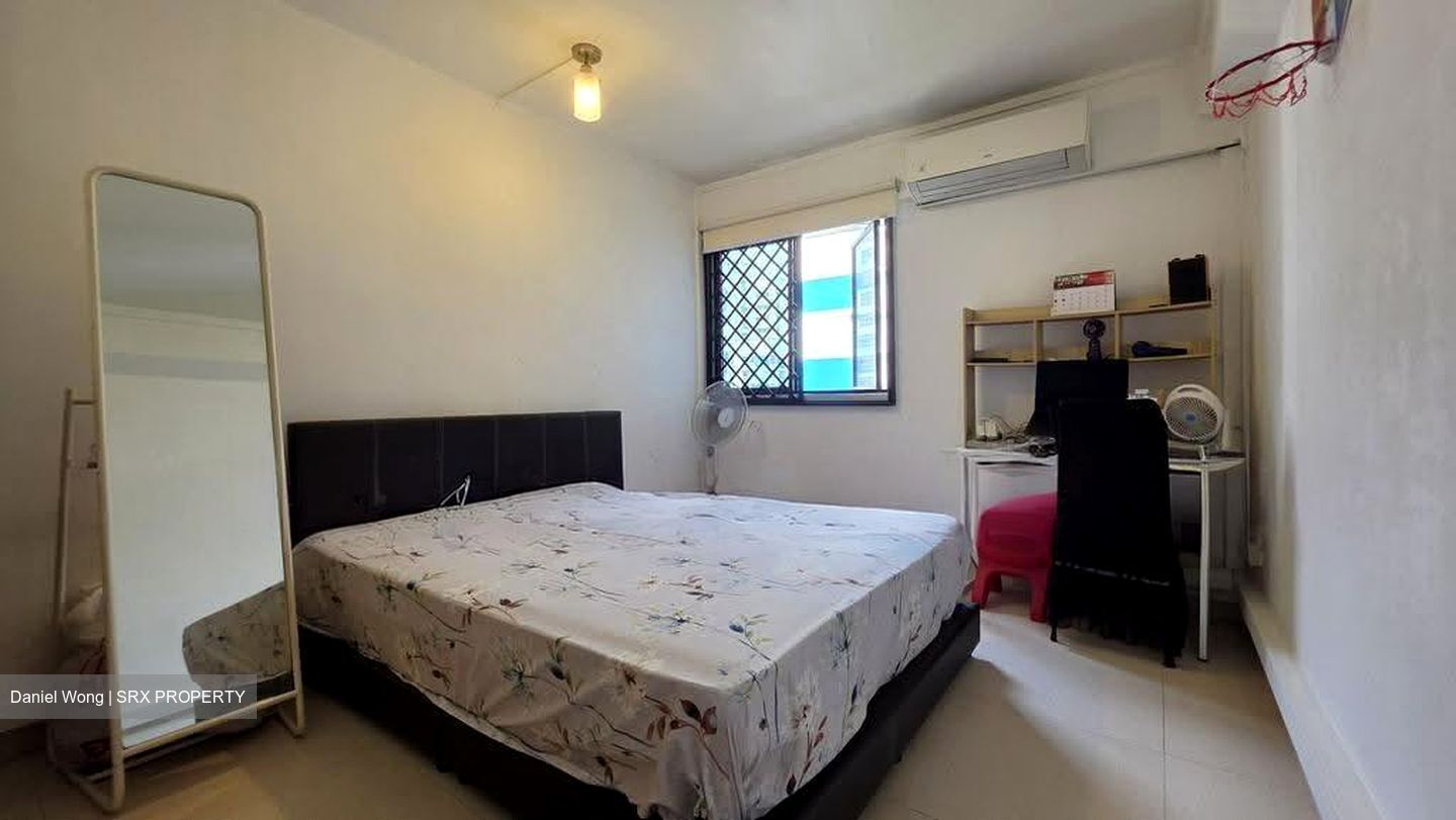 Blk 2 Hougang Avenue 3 (Hougang), HDB 3 Rooms #609474731